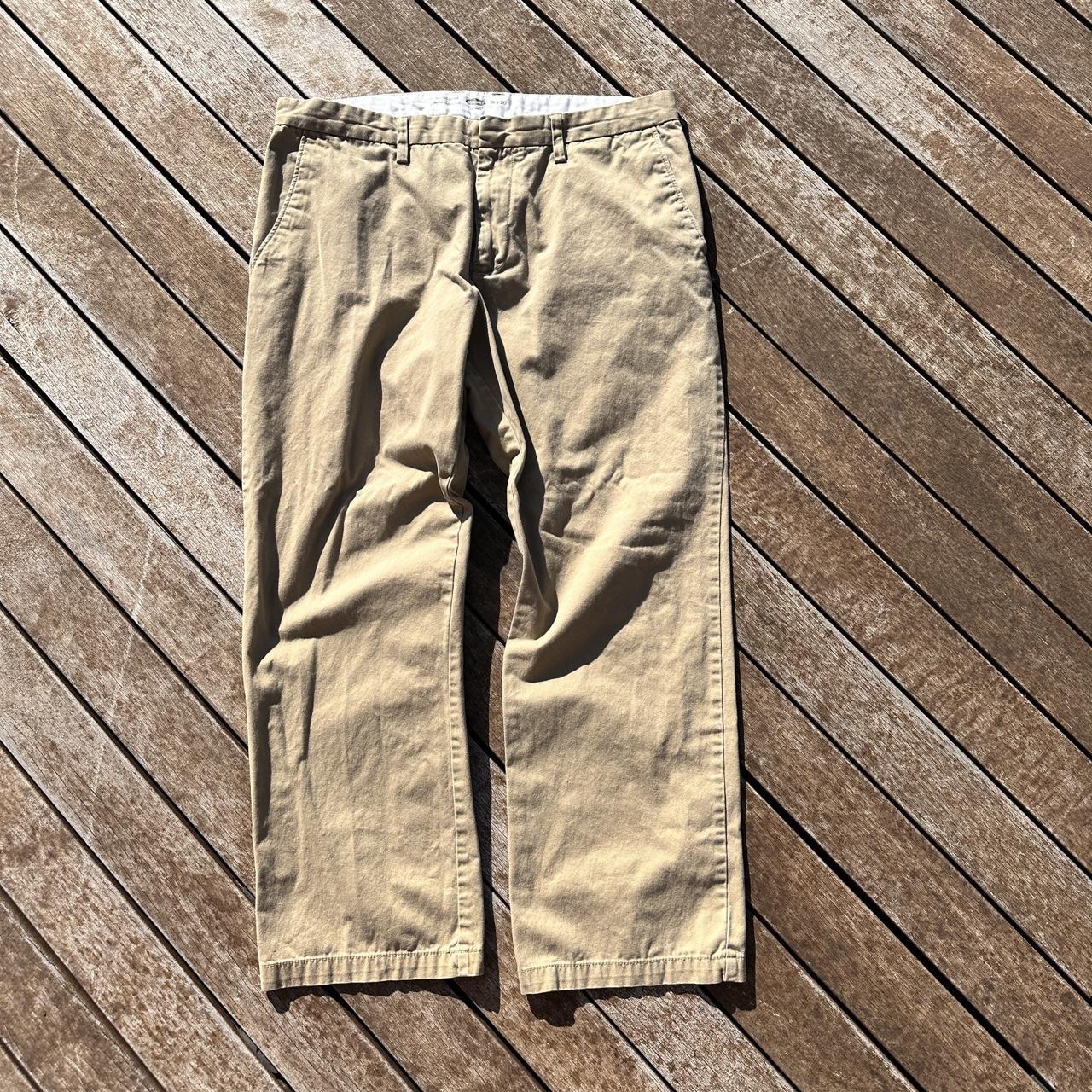 Old navy classic loose fit pants 9” leg... - Depop