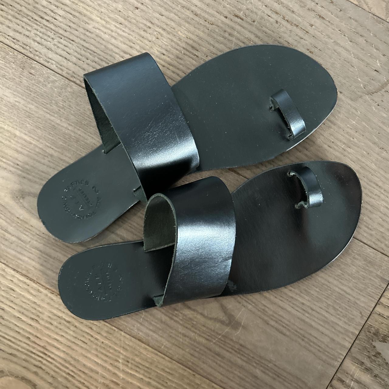 ATP Atelier black leather flat sandals with