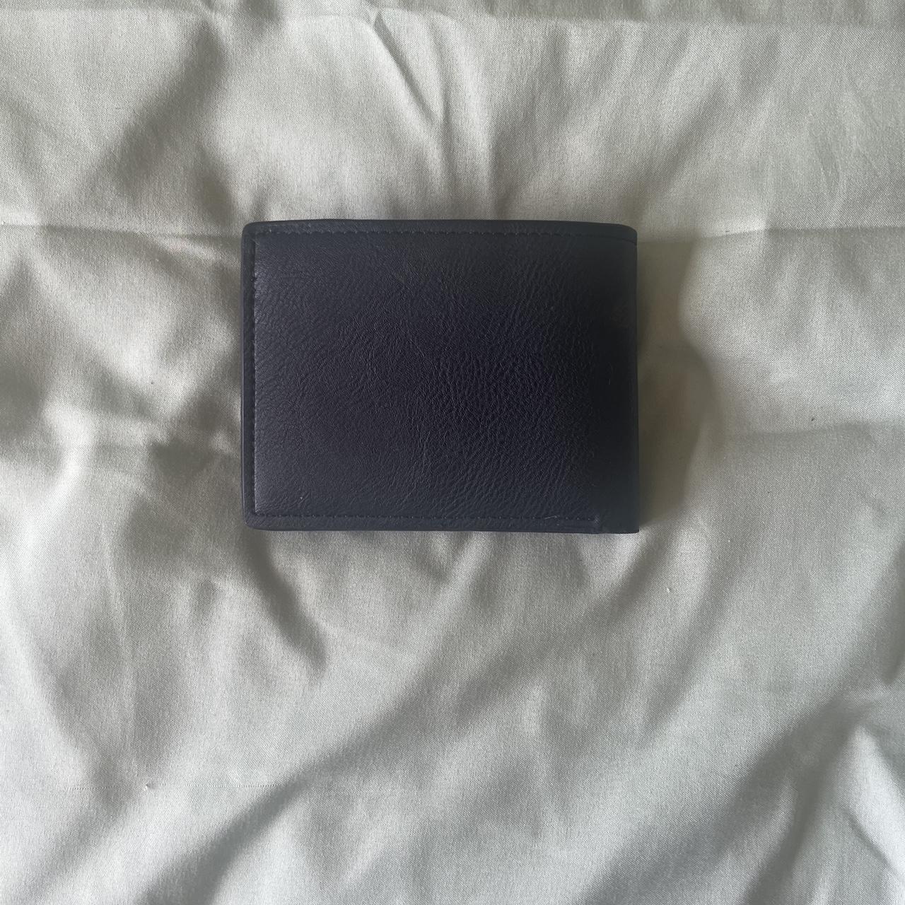 item listed by 21naila