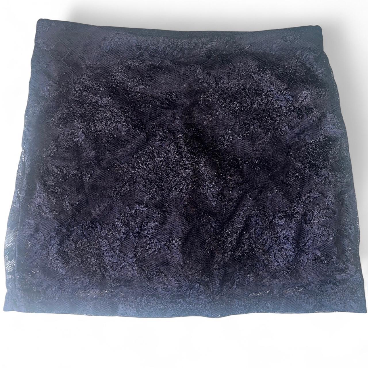item listed by 21naila