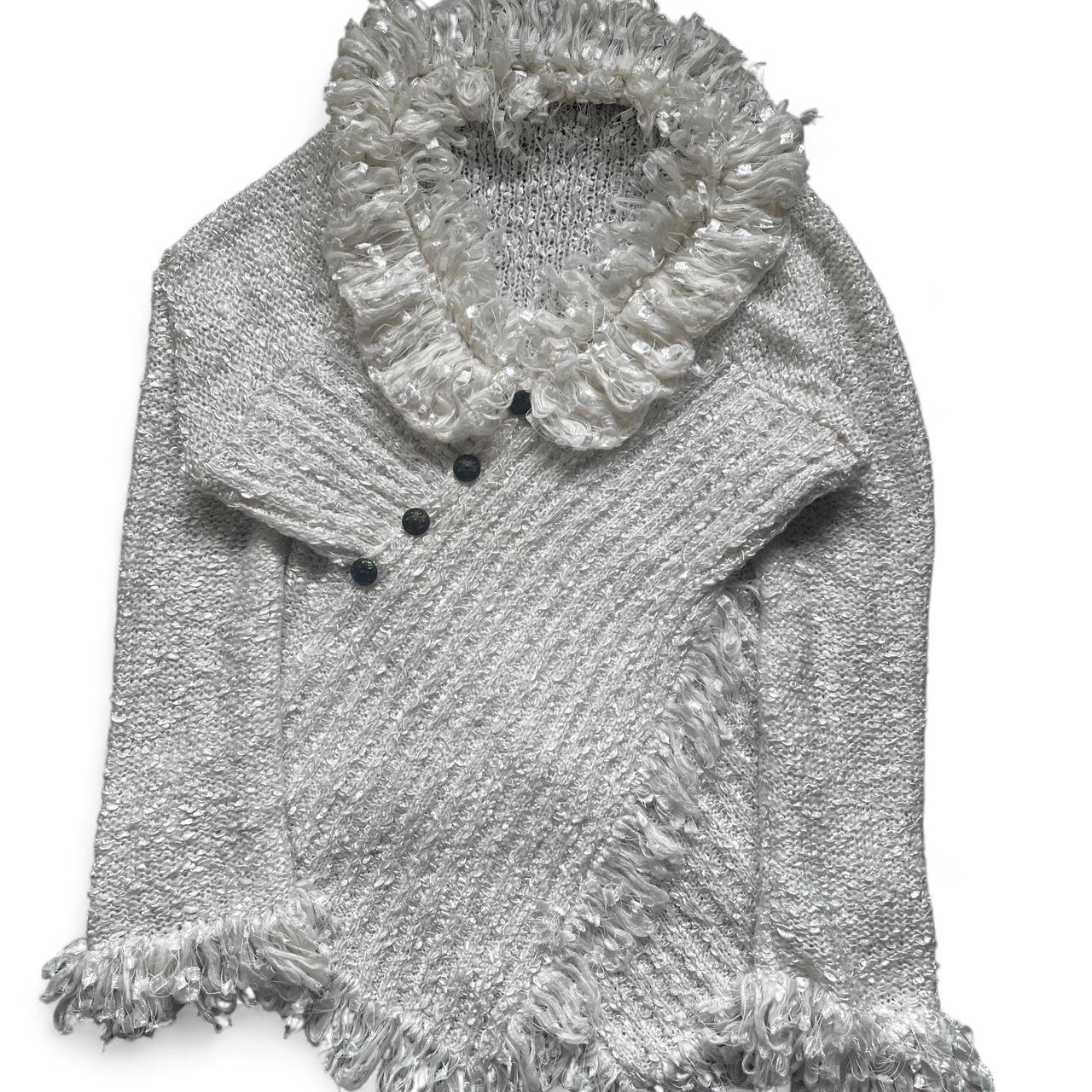 item listed by 21naila