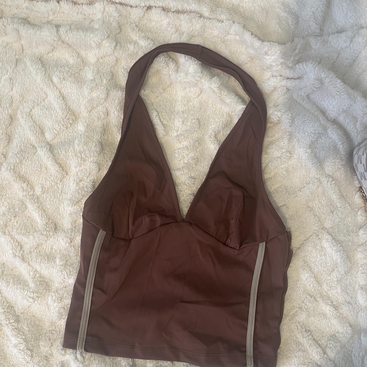 item listed by 21naila