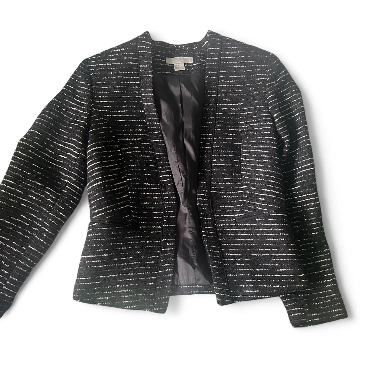 item listed by 21naila