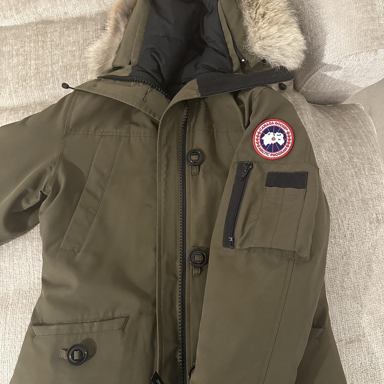 Khaki canada cheap goose coat womens