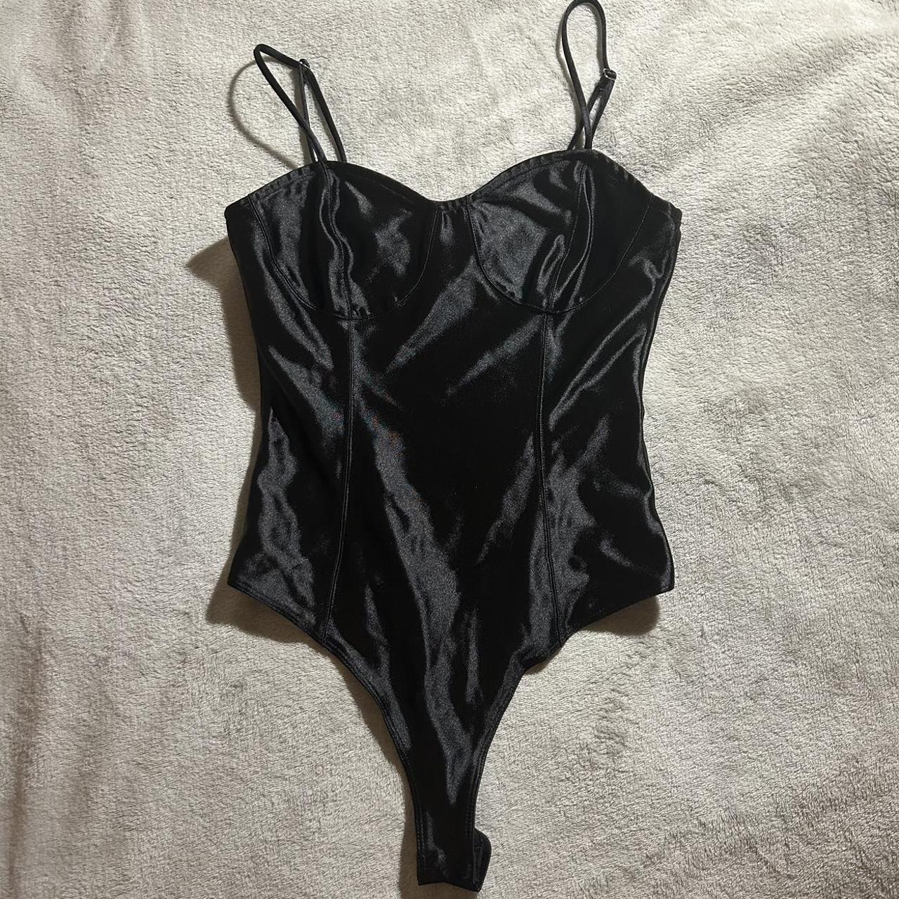 H&M Women's Black Bodysuit Depop