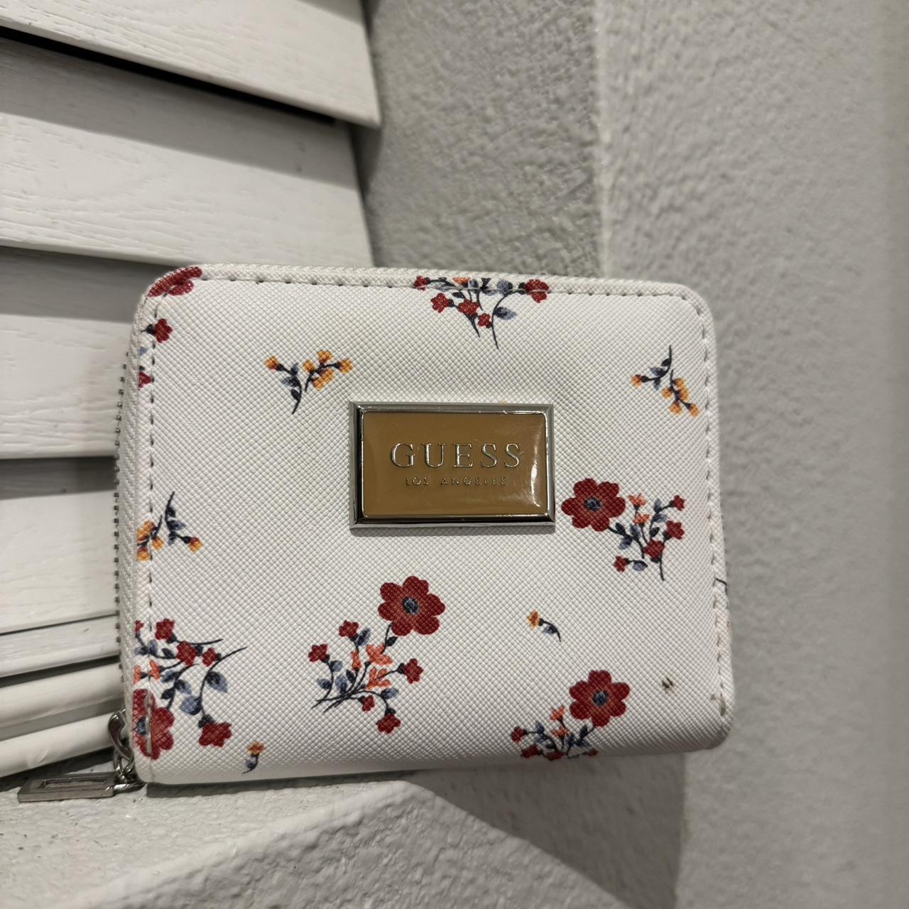 GUESS Floral Wallet Super cute never used