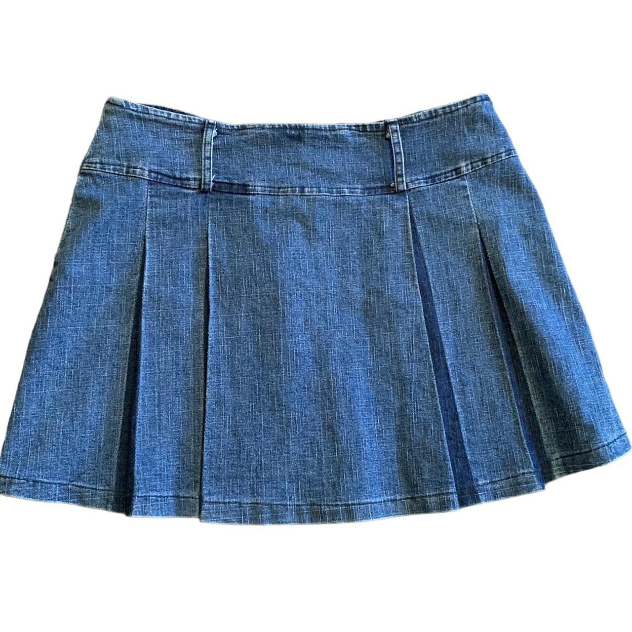 Pleated mini skirt Great condition Best fit size... - Depop