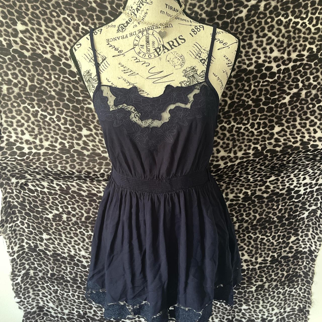 item listed by sakuratreezxx