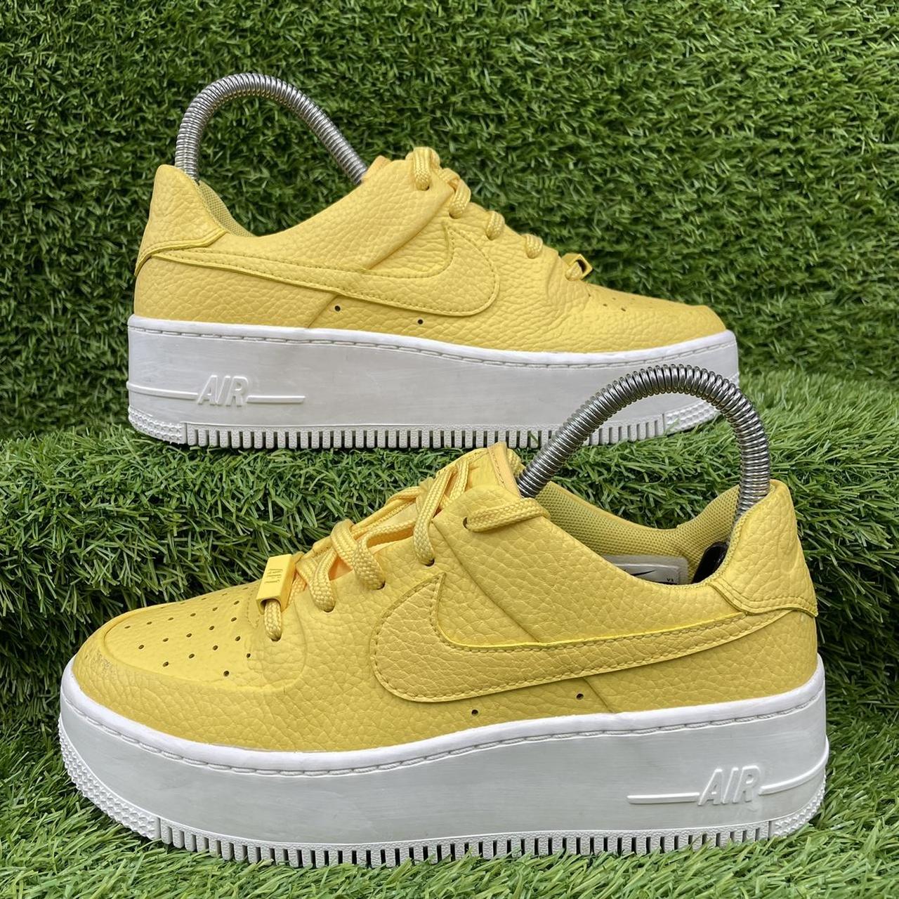 nike air force one sage low yellow
