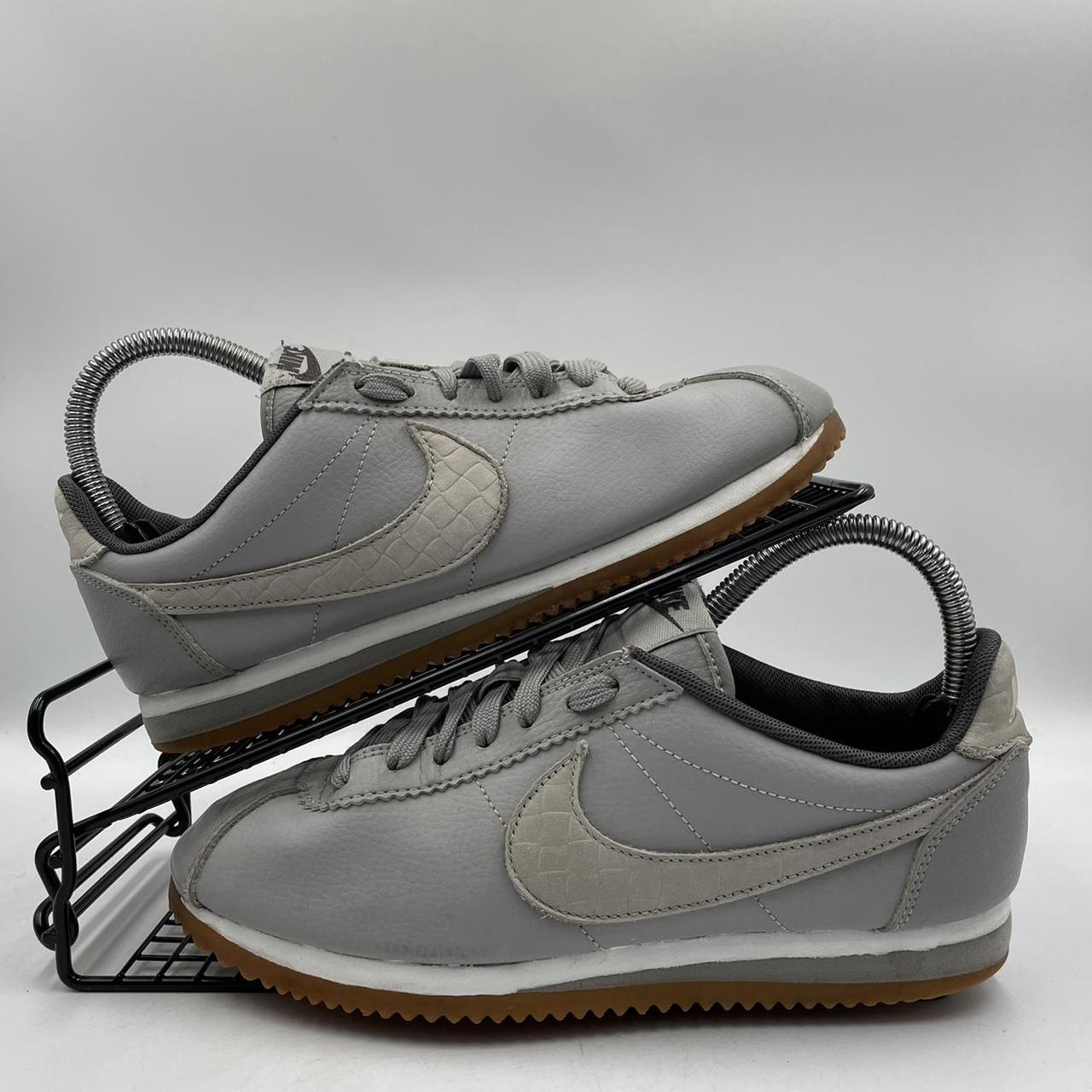 Nike w classic shop cortez leather lux