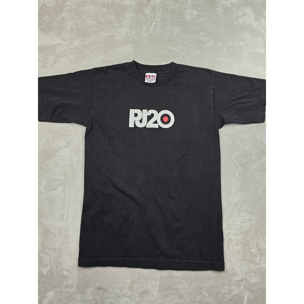Bassike men's preloved black streetwear grunge casual t-shirt
