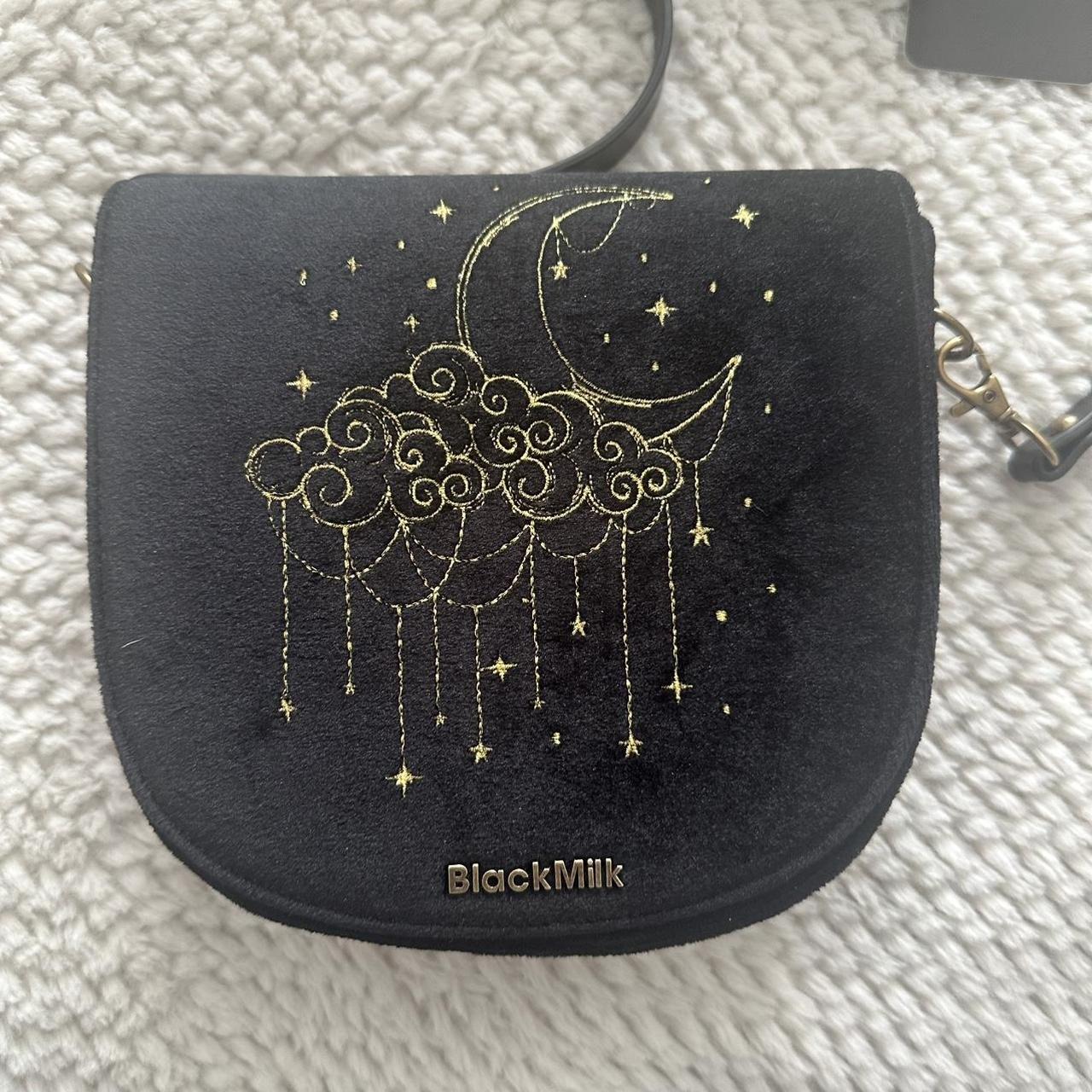 item listed by meganalicerose