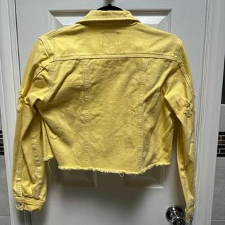 Hollister yellow best sale denim jacket