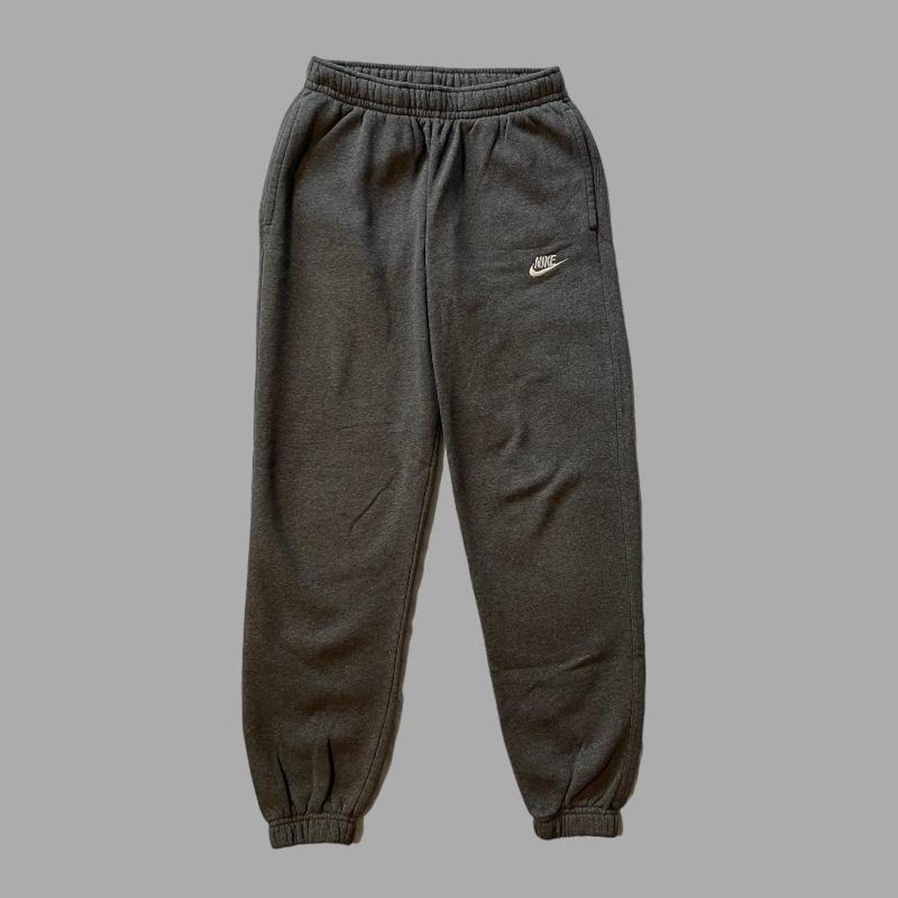 mens gray nike joggers