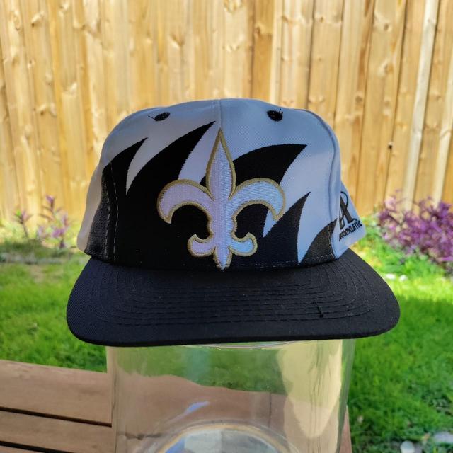 Rare New Orleans Saints Logo Athletic Shark tooth - Depop