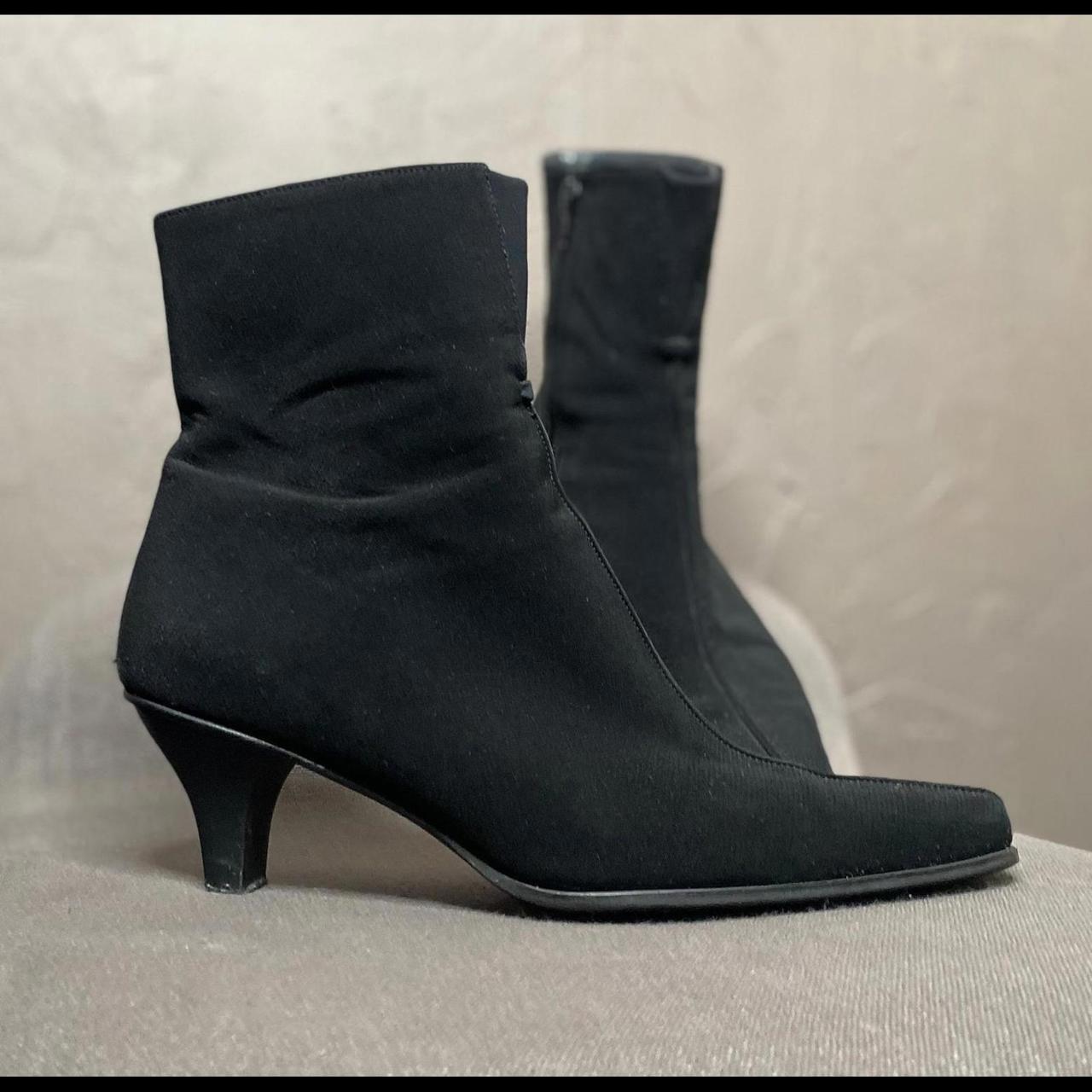 Fashion stuart weitzman kitten heel boots