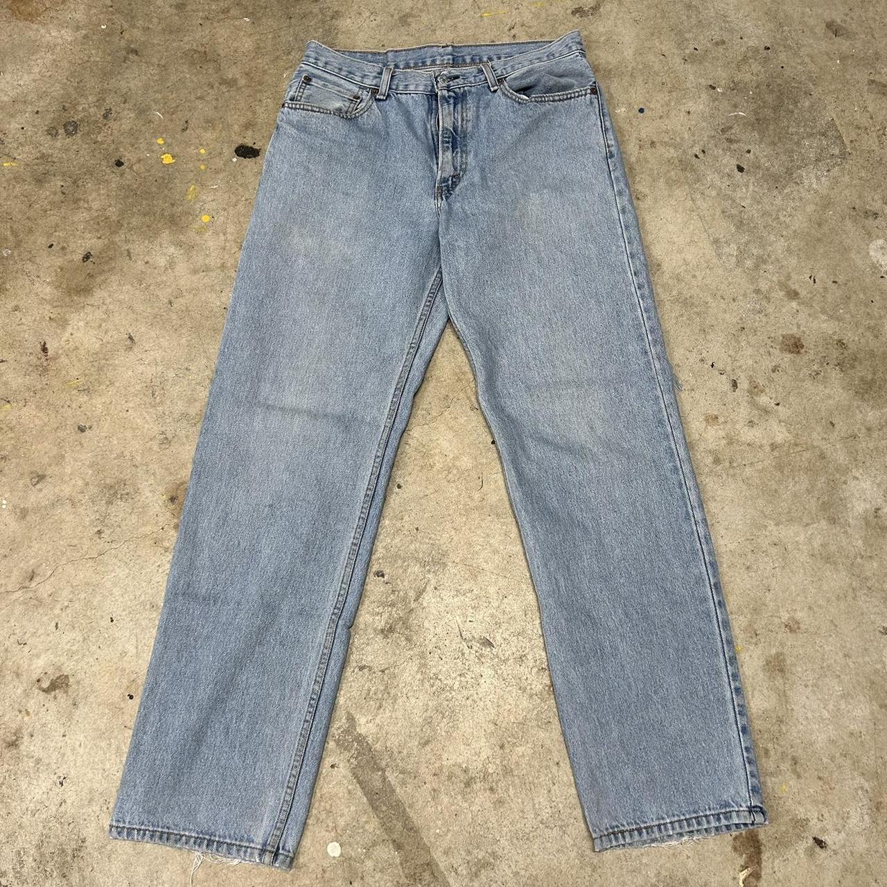 Vintage Y2K light wash Levi’s W 33 L 34 (Levis... - Depop