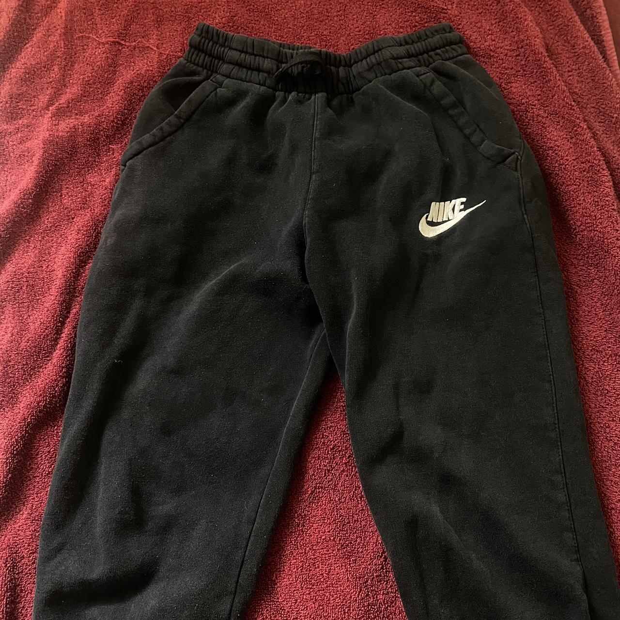 Nike Women's Black Joggers-tracksuits | Depop