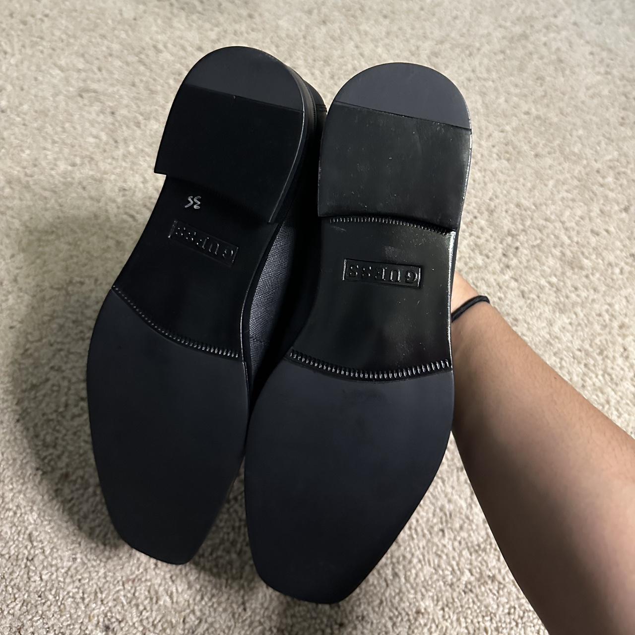 guess womens loafers