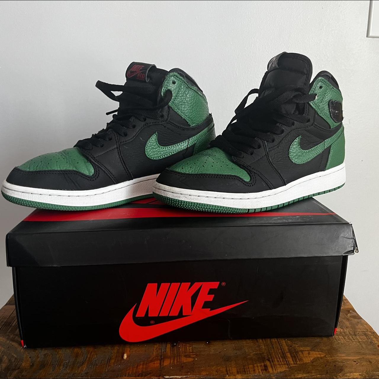 Air Jordan 1 Retro High OG Pine Green. Size Depop