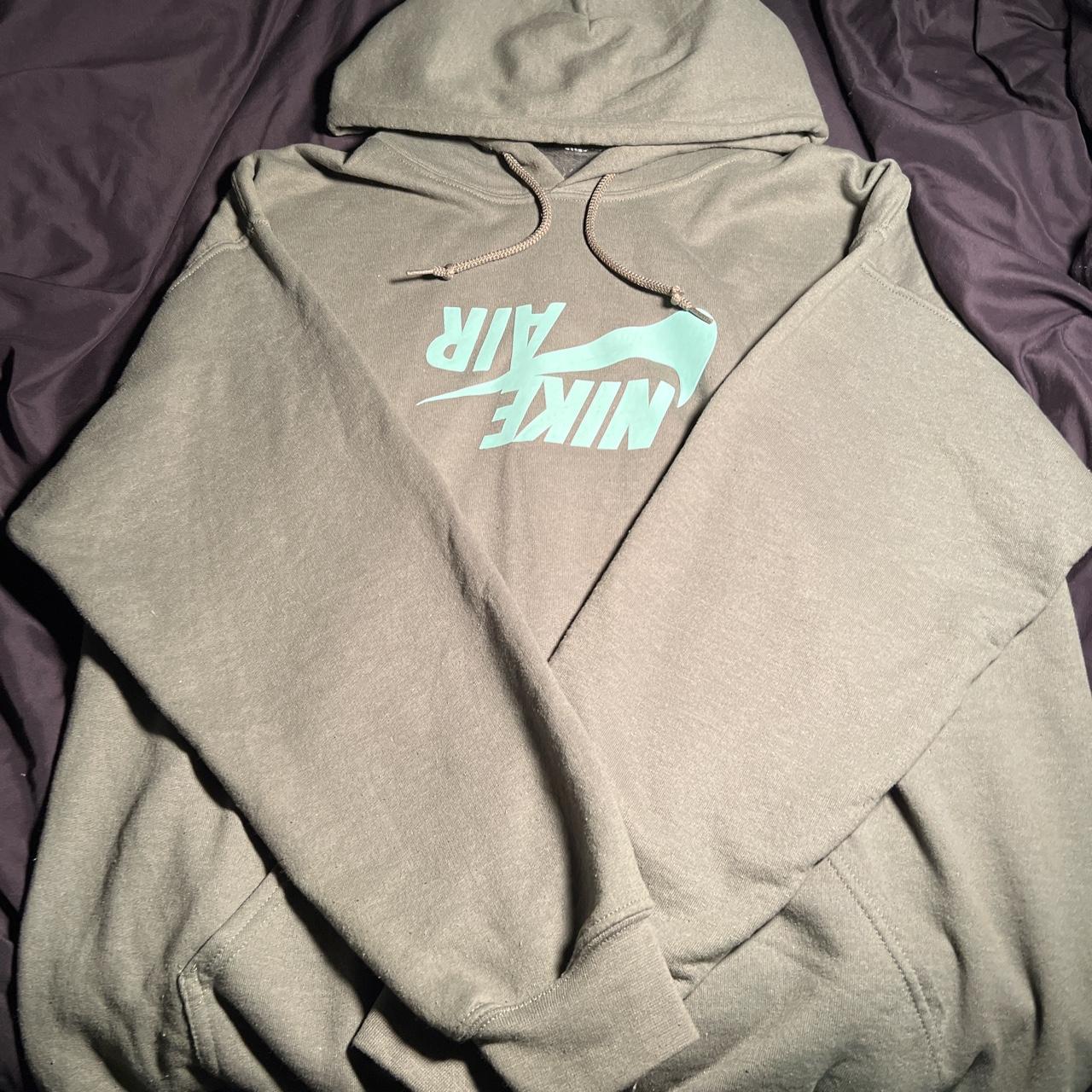 Travis scott x online nike sweatshirt