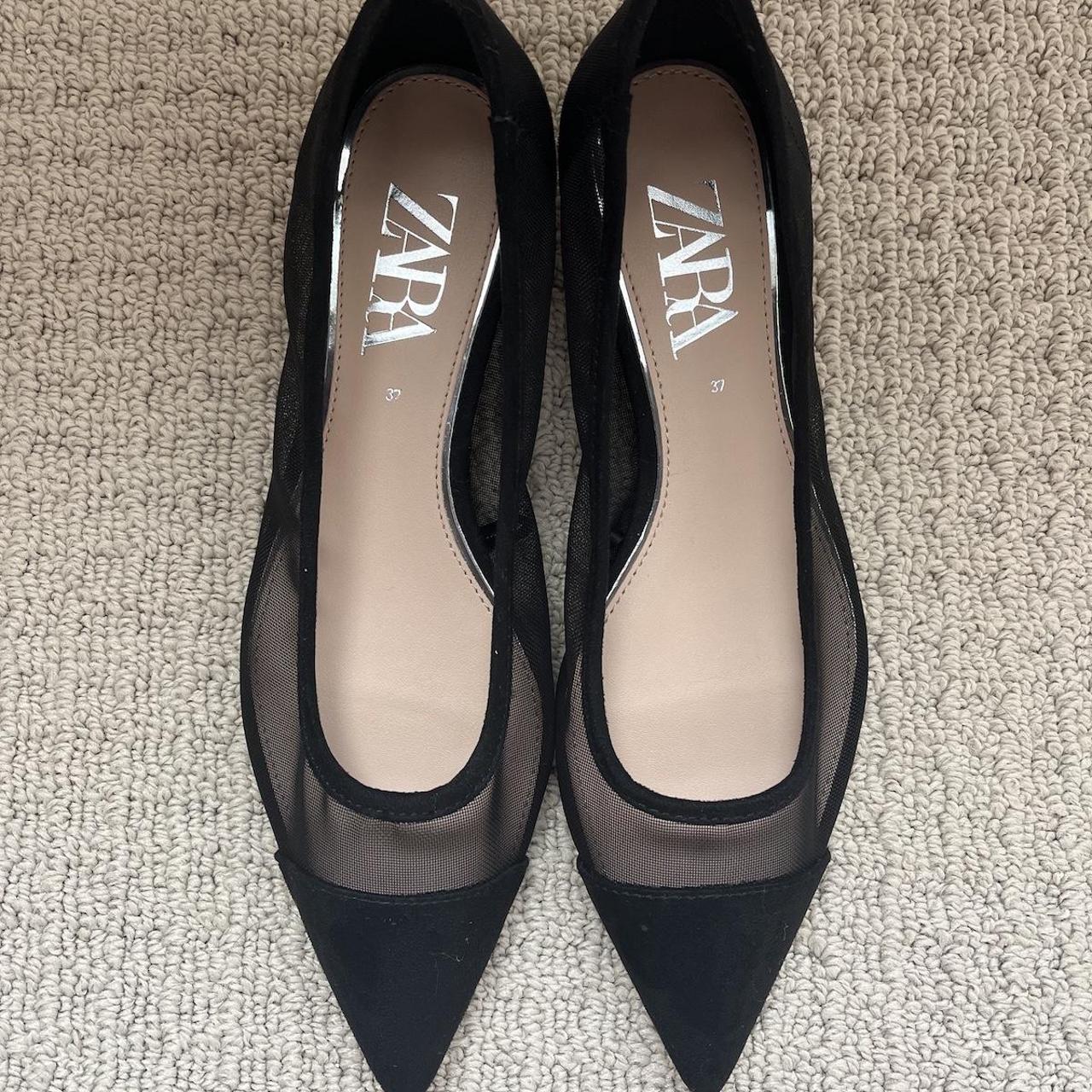 Zara Women's Black Balletshoes Depop