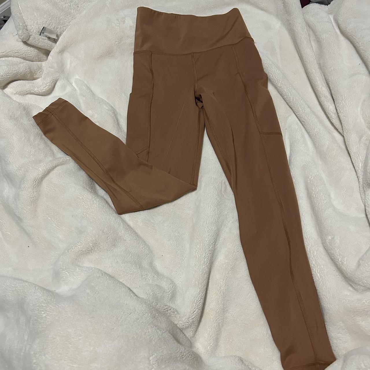 American Eagle Women's Brown and Tan Leggings Depop