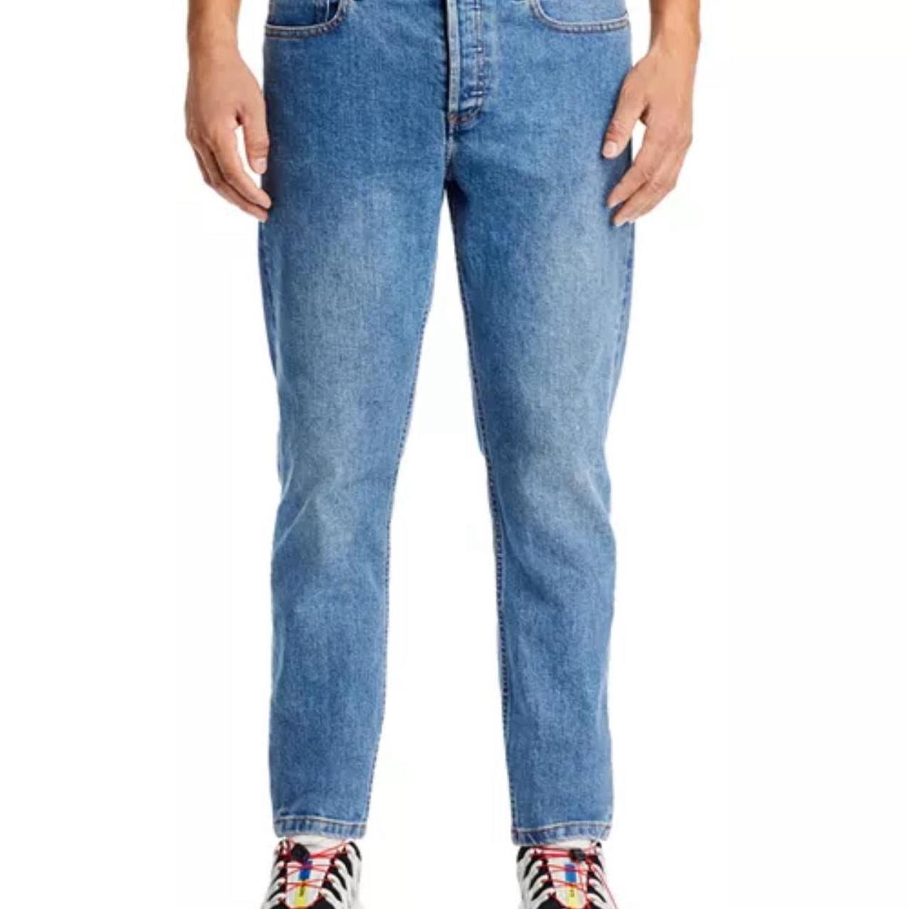 item listed by diegggzzz