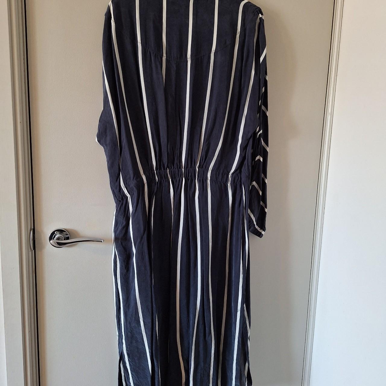 Country road size 14 shirt dress. Navy and white... - Depop