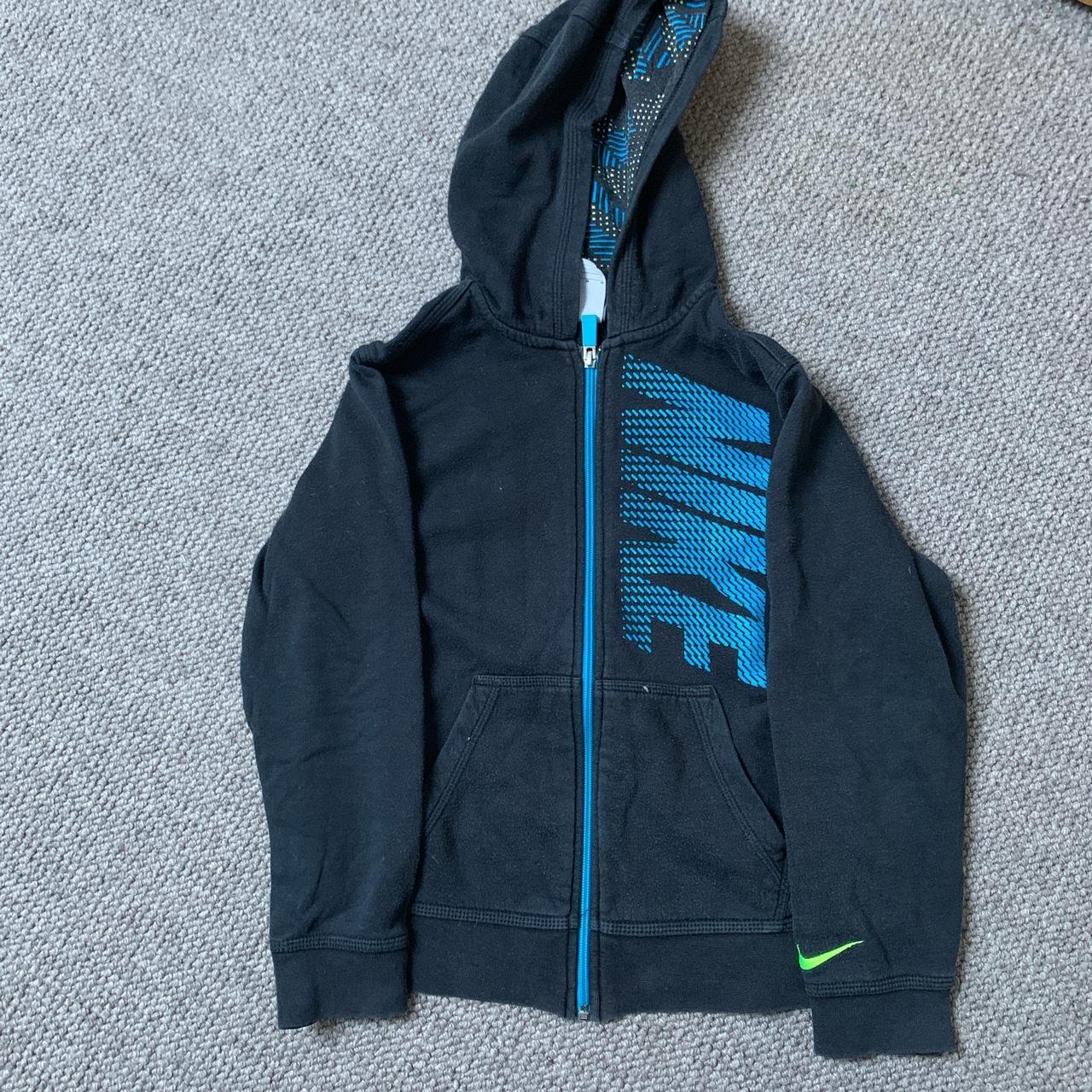 Nike zip up hoodie Kids size M -... - Depop