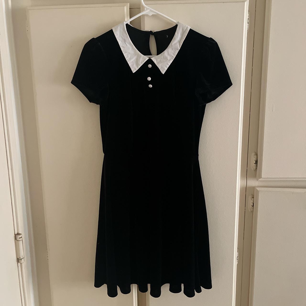 Wednesday addams 2025 dress hot topic