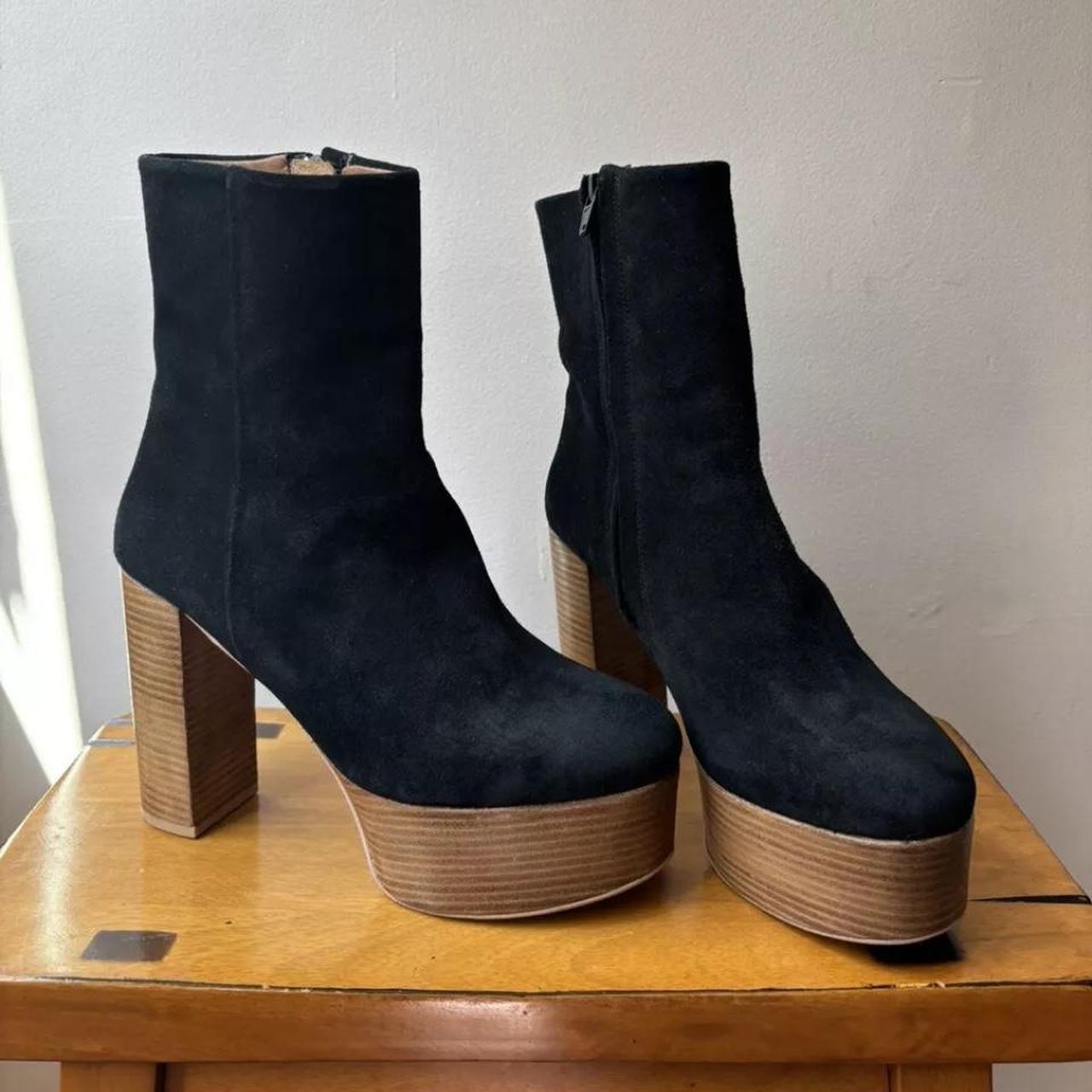 Black booties wooden heel hotsell