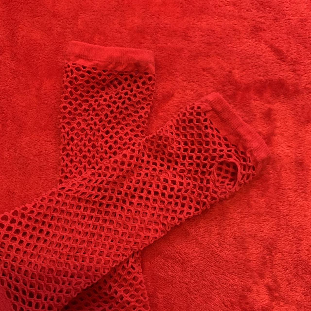 ☆Red Gloves☆ DM me for questions, offers,... Depop