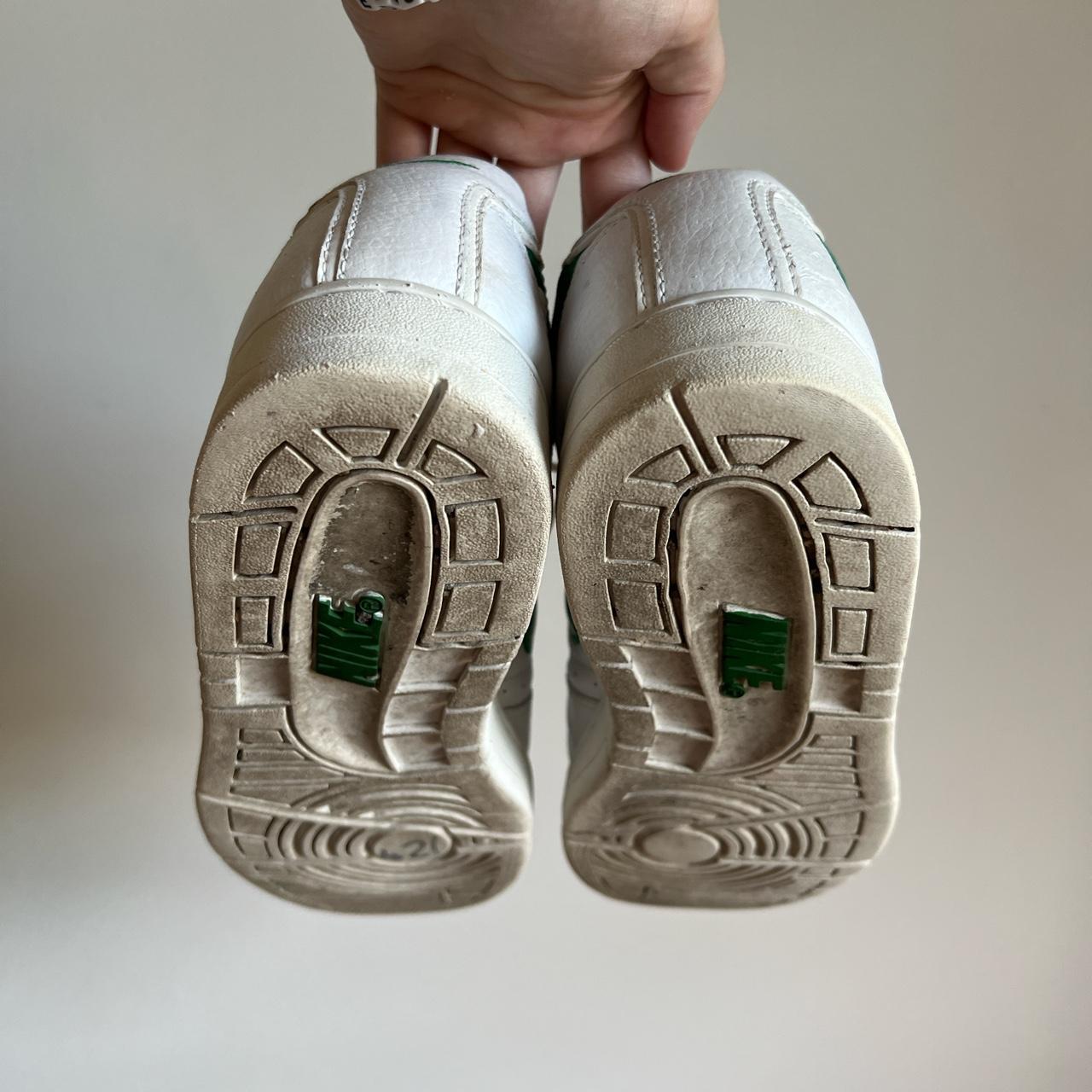 Gorgeous white and green vintage Y2K Nike Prestige | Depop
