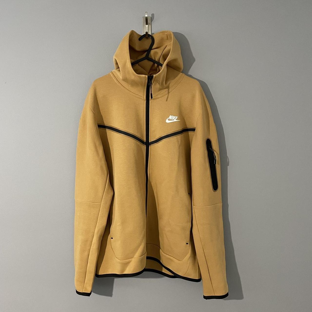 tan tech fleece