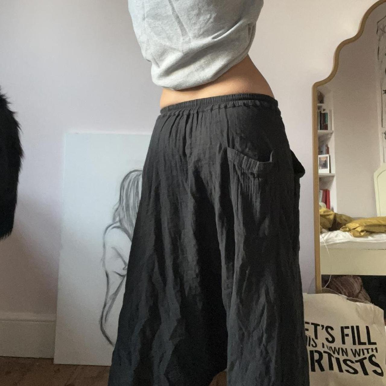 Women's Black Bottoms | Depop