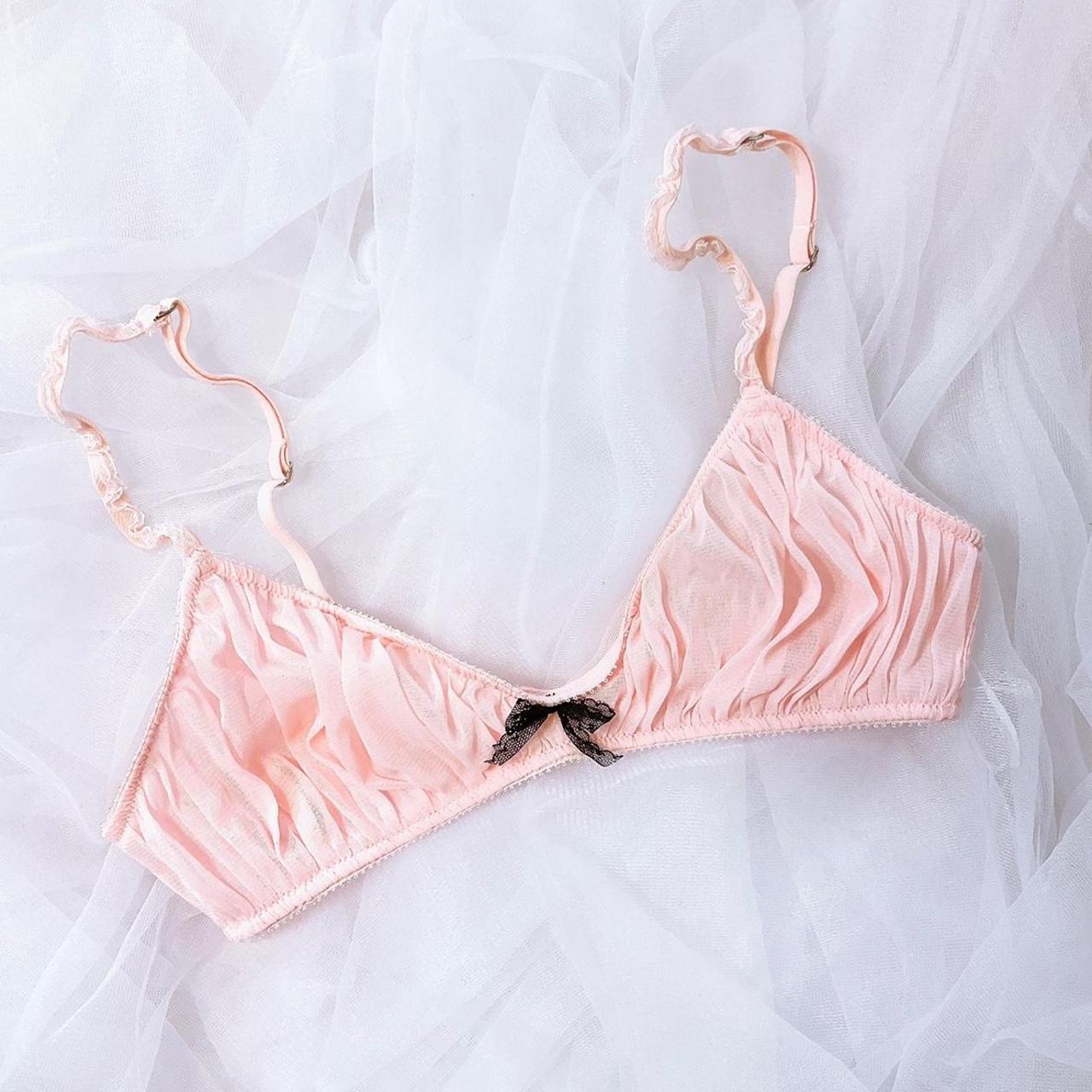 Victoria's Secret Women's Pink Bra | Depop