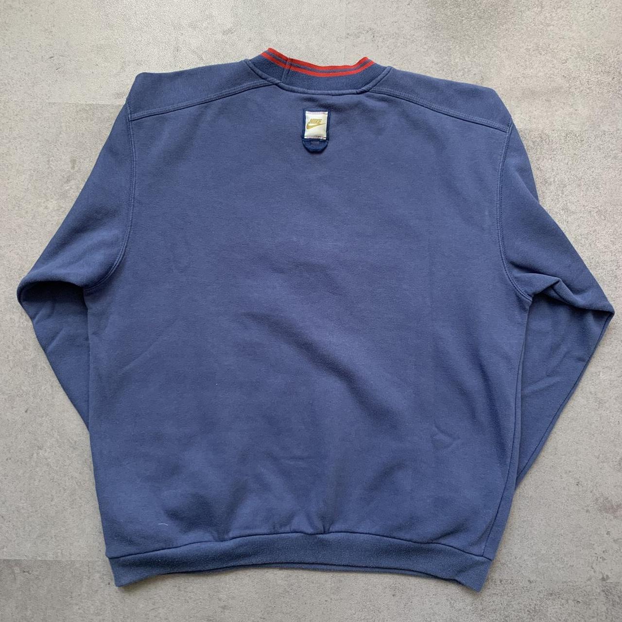 light blue nike sweatshirt mens
