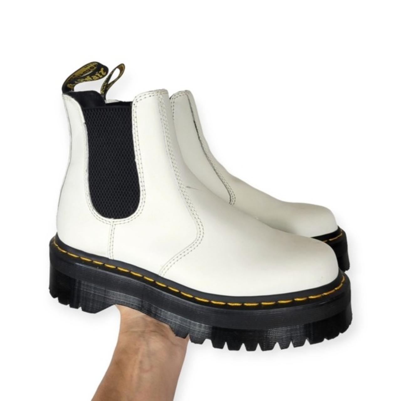 2976 dr martens platform