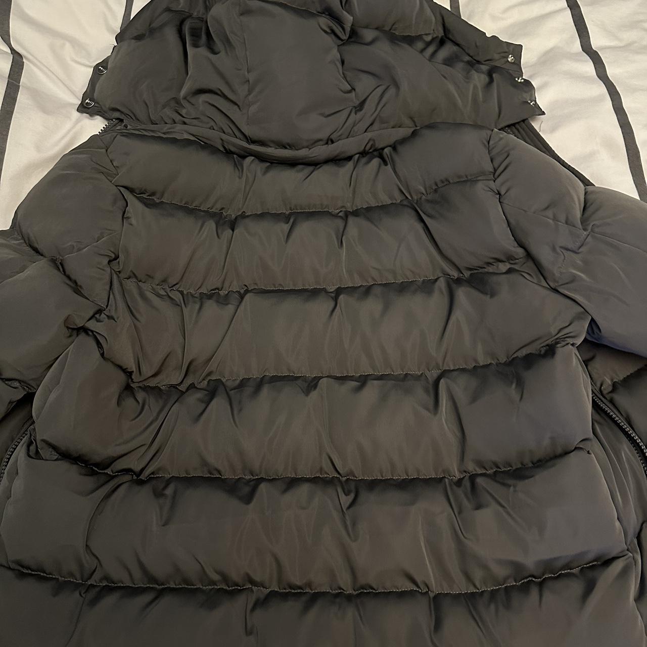 NVLTY Grey Puffer Jacket RRP £130 Size S Only worn... - Depop