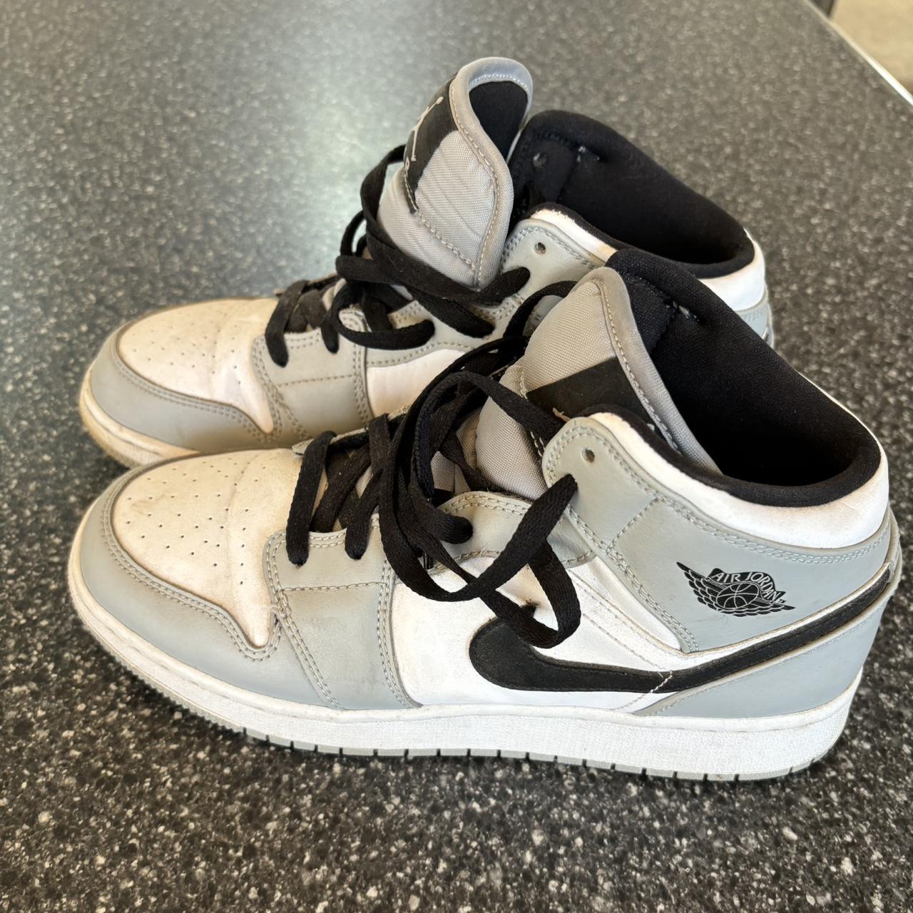 air jordan 1 mid youth 6.5