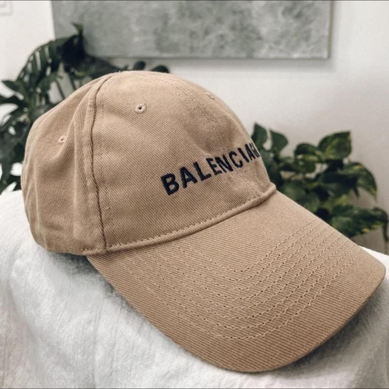 Balenciaga cap store beige