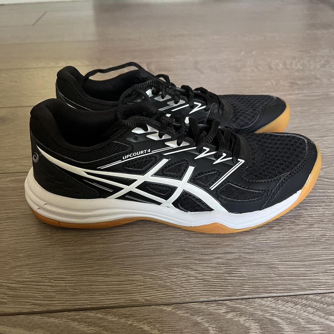 asics ladies black trainers