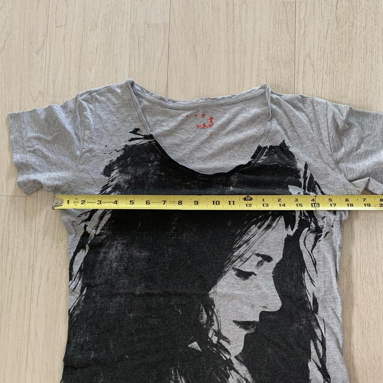 Early 2000s y2k girl face graphic heather gray | Depop
