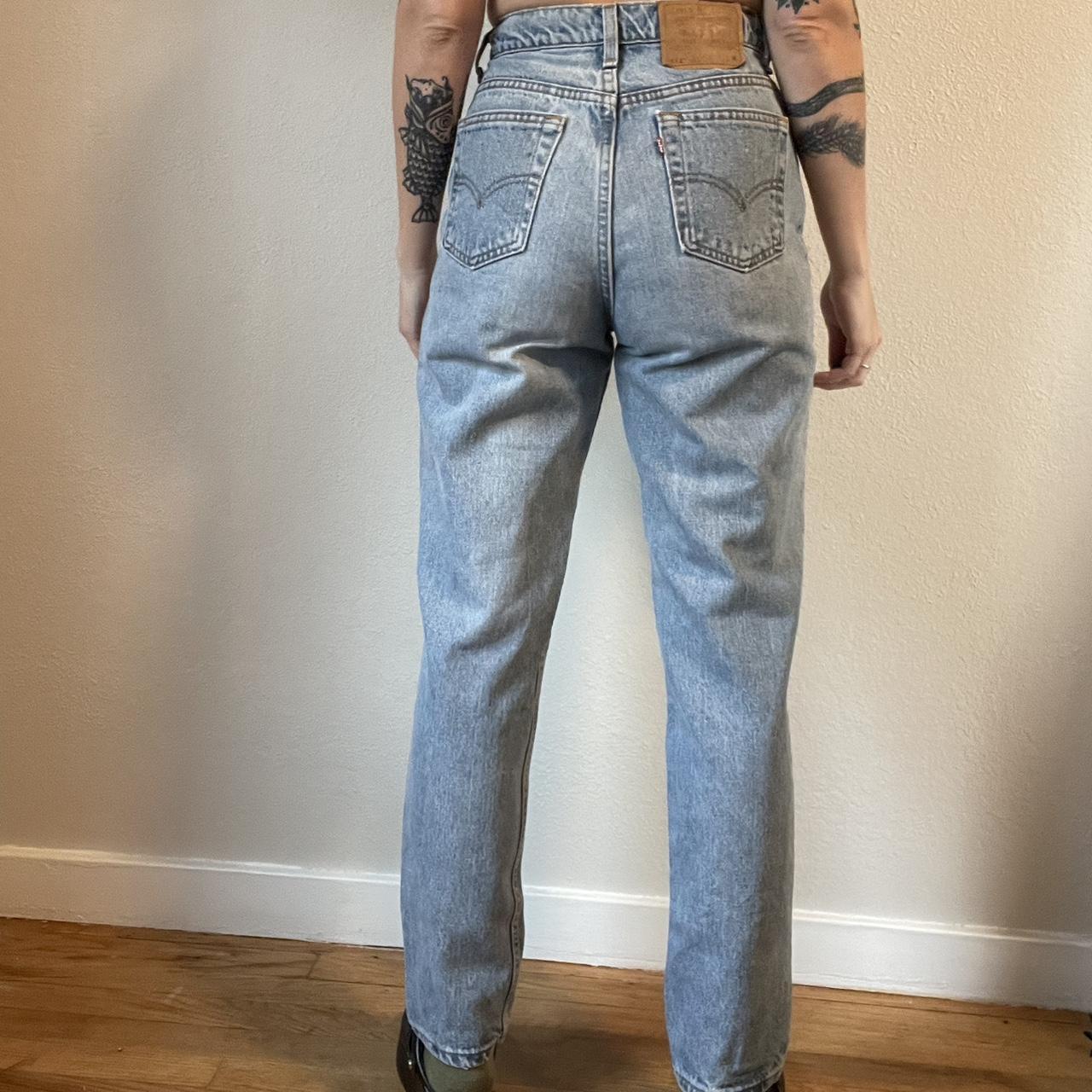 The perfect vintage Levi’s. 512’s in a light wash... - Depop