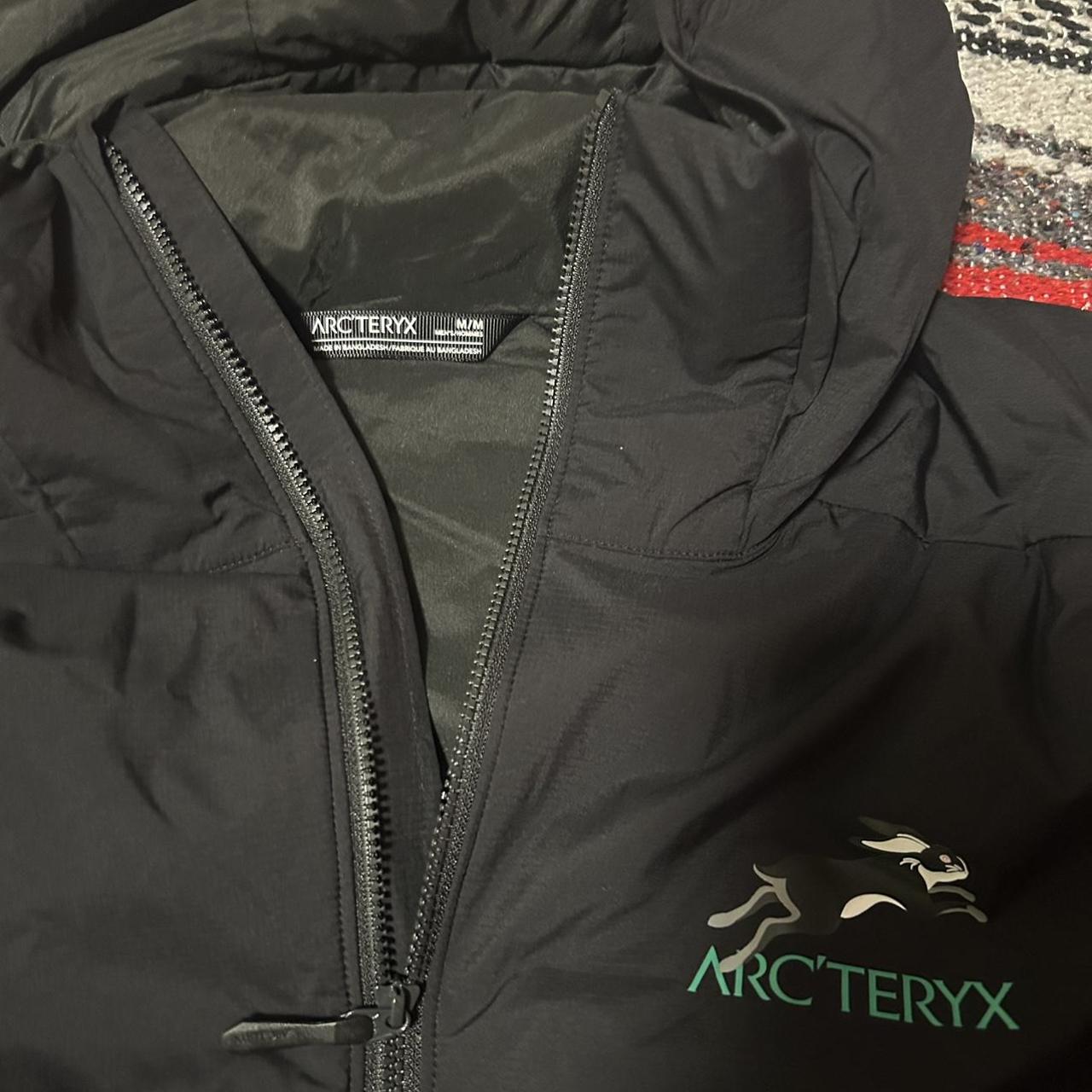 Arc'teryx Men's Black Jacket | Depop
