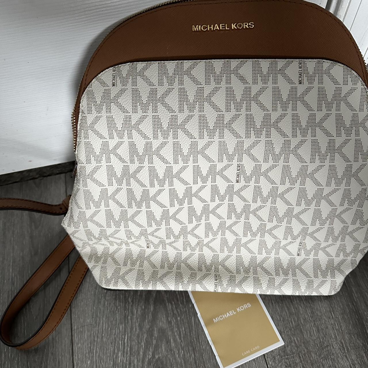 Michael kors backpack outlet on sale store