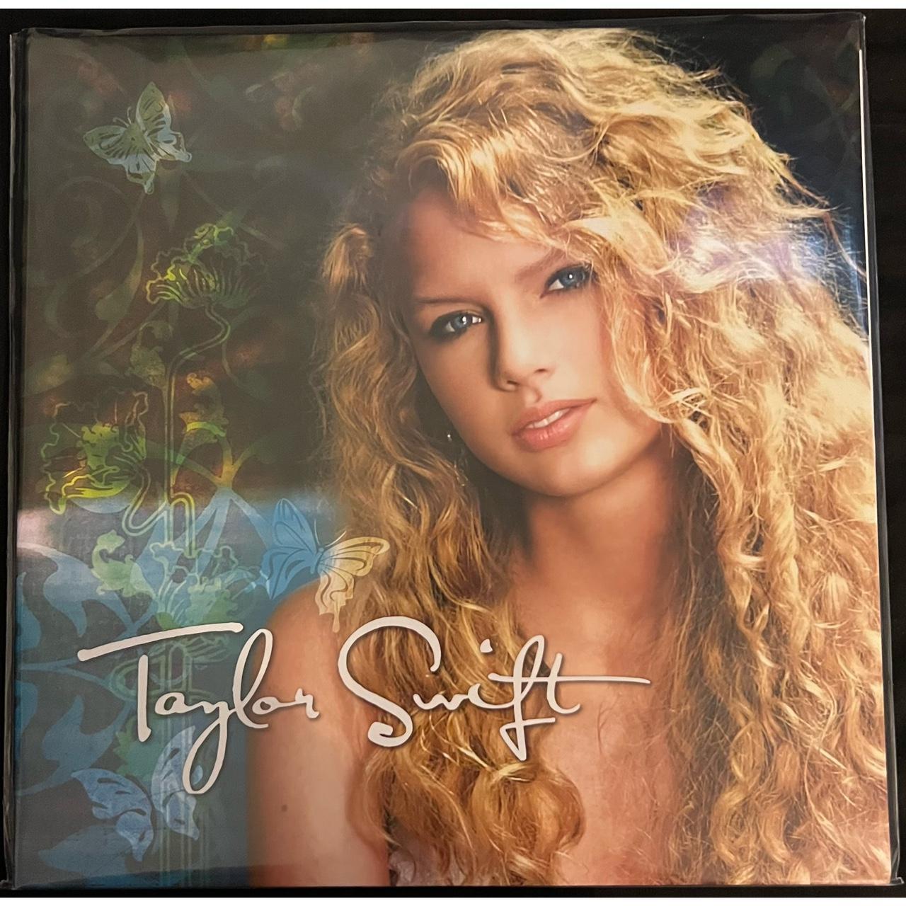 TAYLOR SWIFT VINYL - Depop