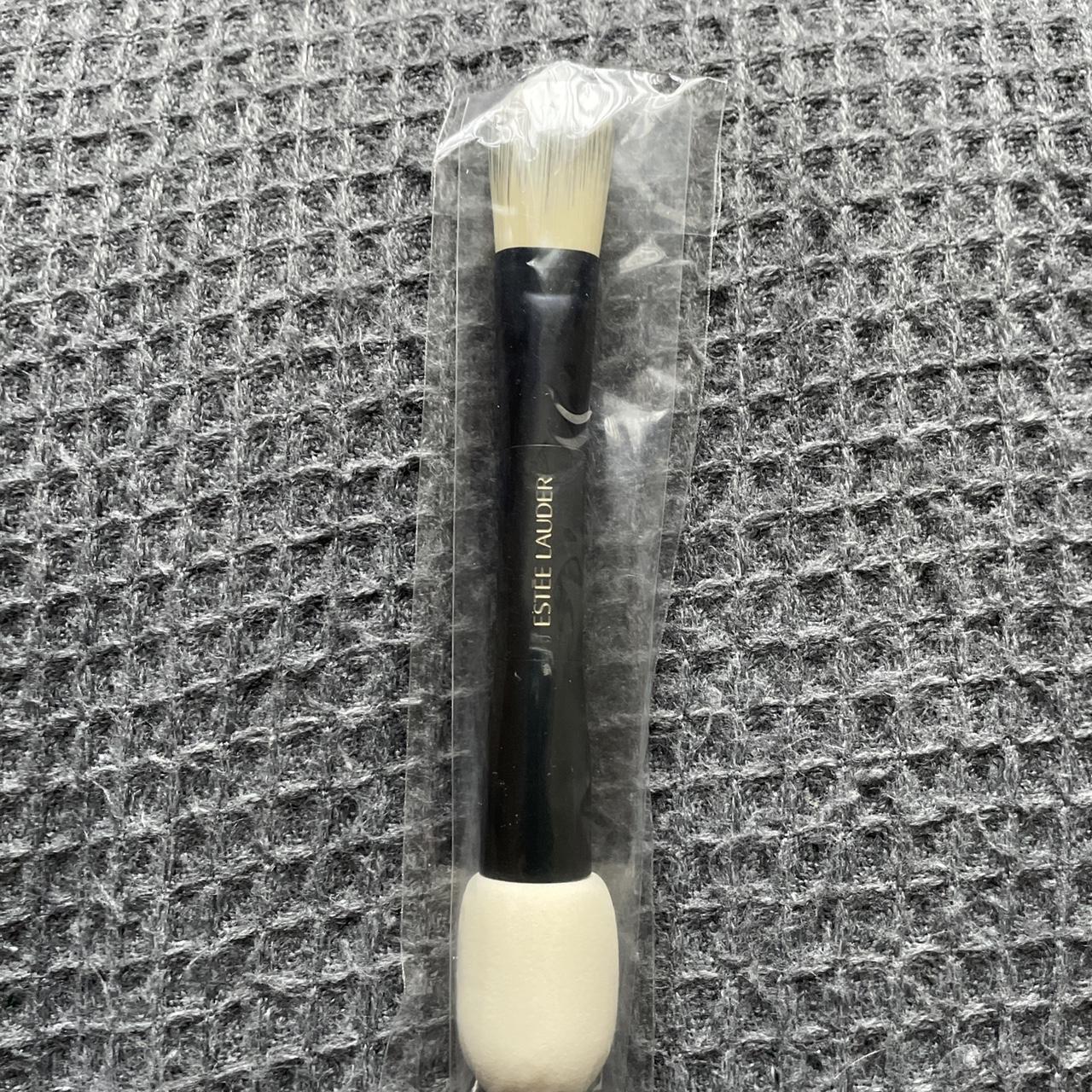 Estée Lauder dualended foundation makeup Depop