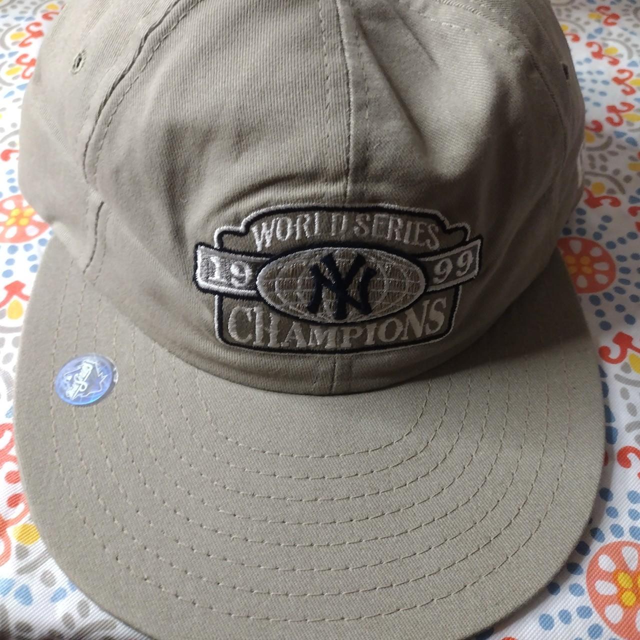 Vintage deadstock 99 Yankees world series. New era...